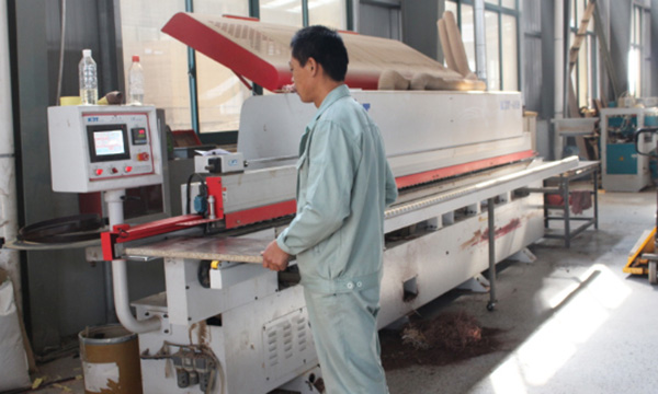 自動封邊機(jī)